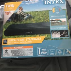 Twin size intex air mattress 