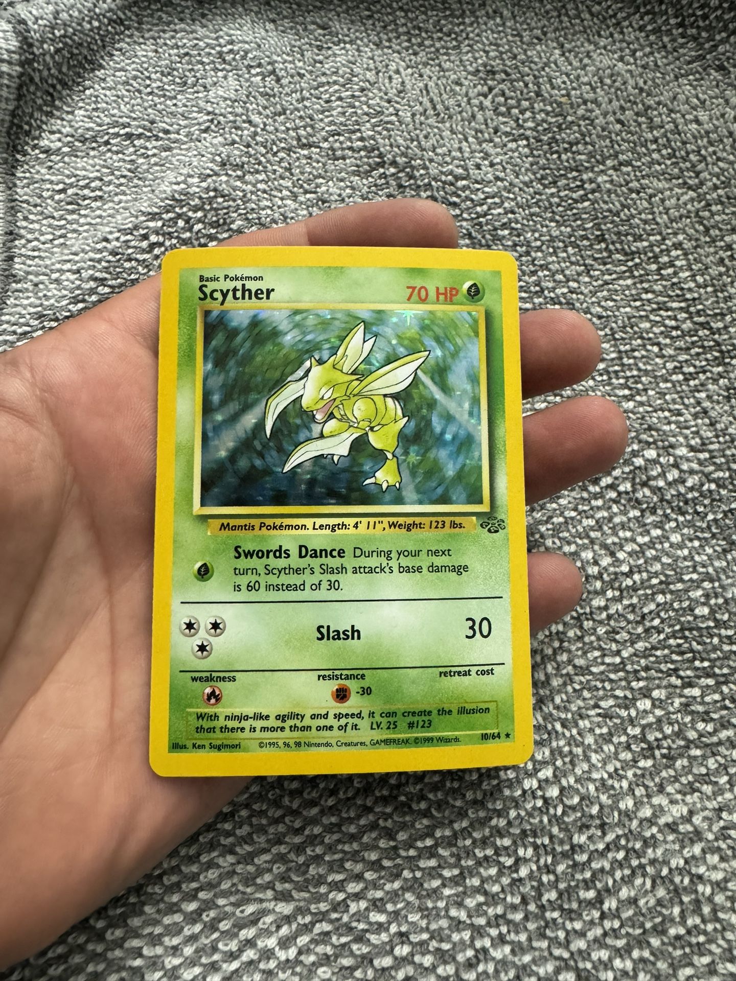Scyther 10/64 Jungle Set Pokemon Card
