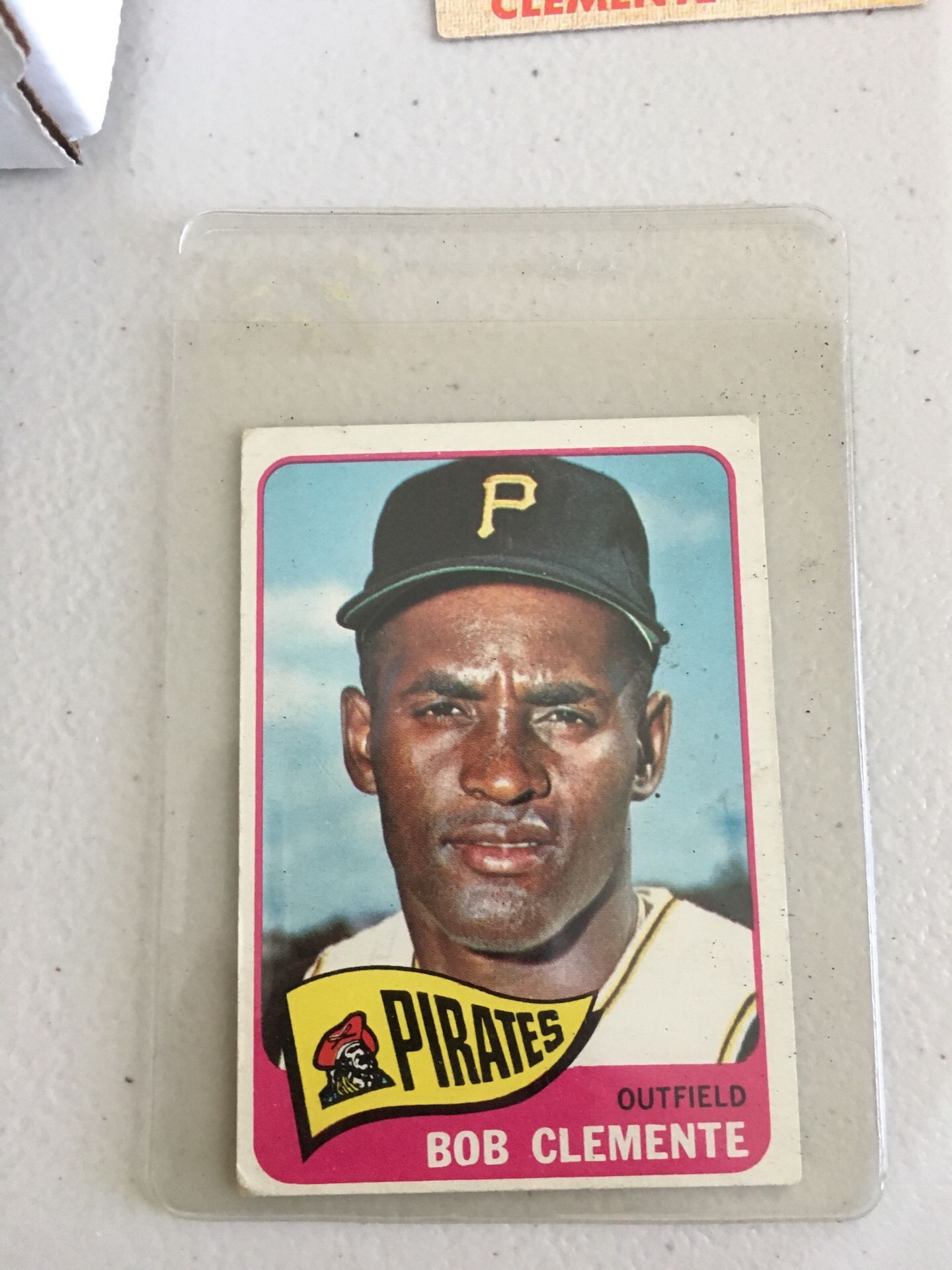 Roberto Clemente Baseball Cards