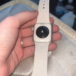 Apple Watch SE 