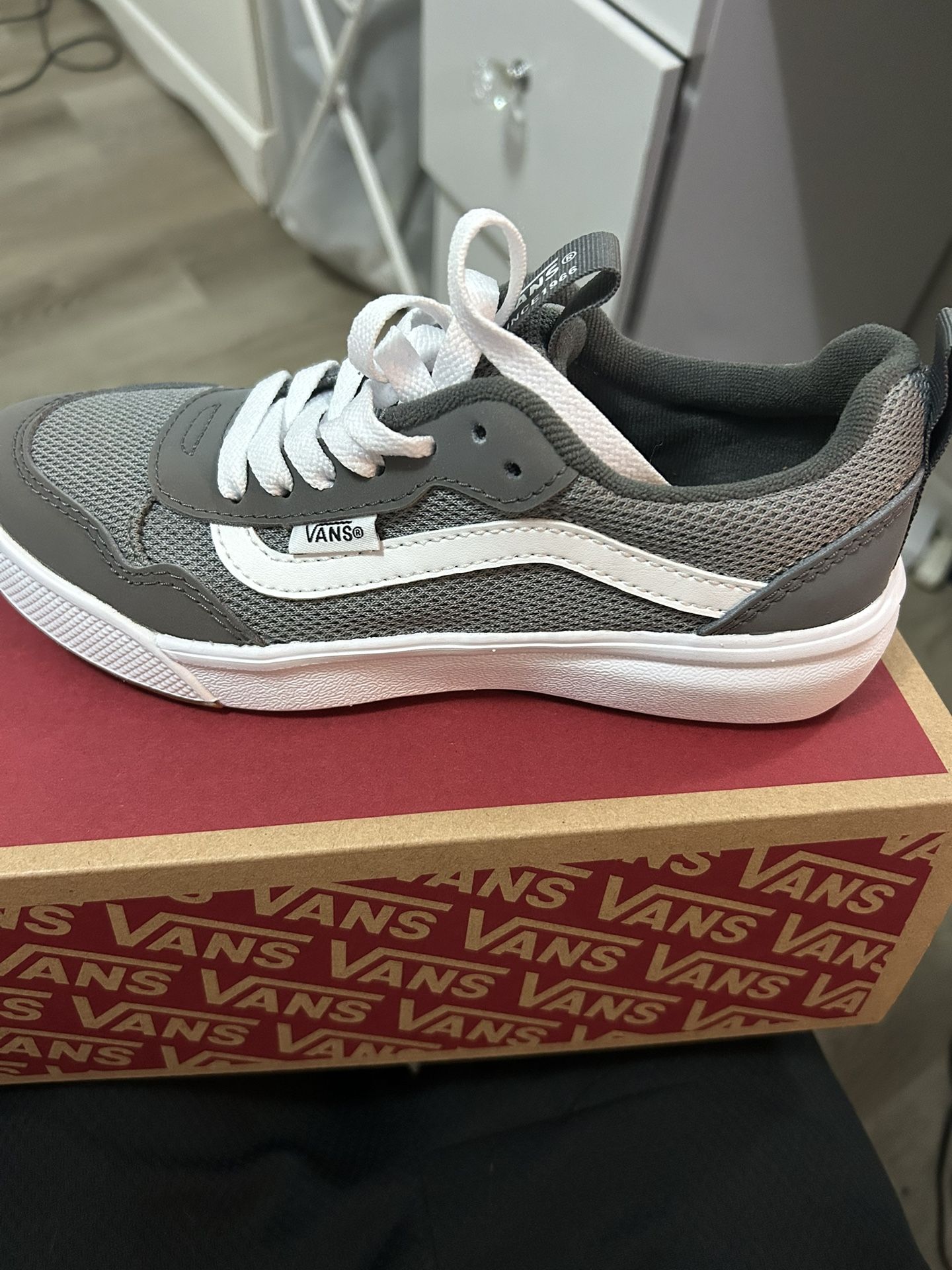 Vans Size 3