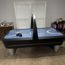 Air Hockey Table