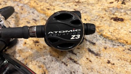 Atomic Aquatics Z3 Scuba Sealed Regulator Set