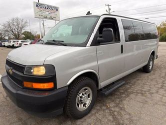 2020 Chevrolet Express 3500 Passenger