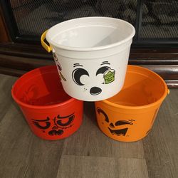 Cubetas De Plastico Chiquitas 🎃 $1each