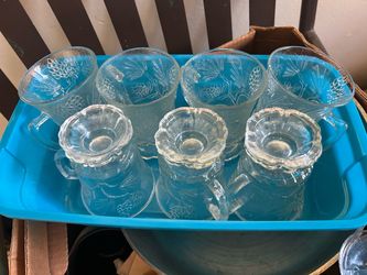 Crystal cups and glasses