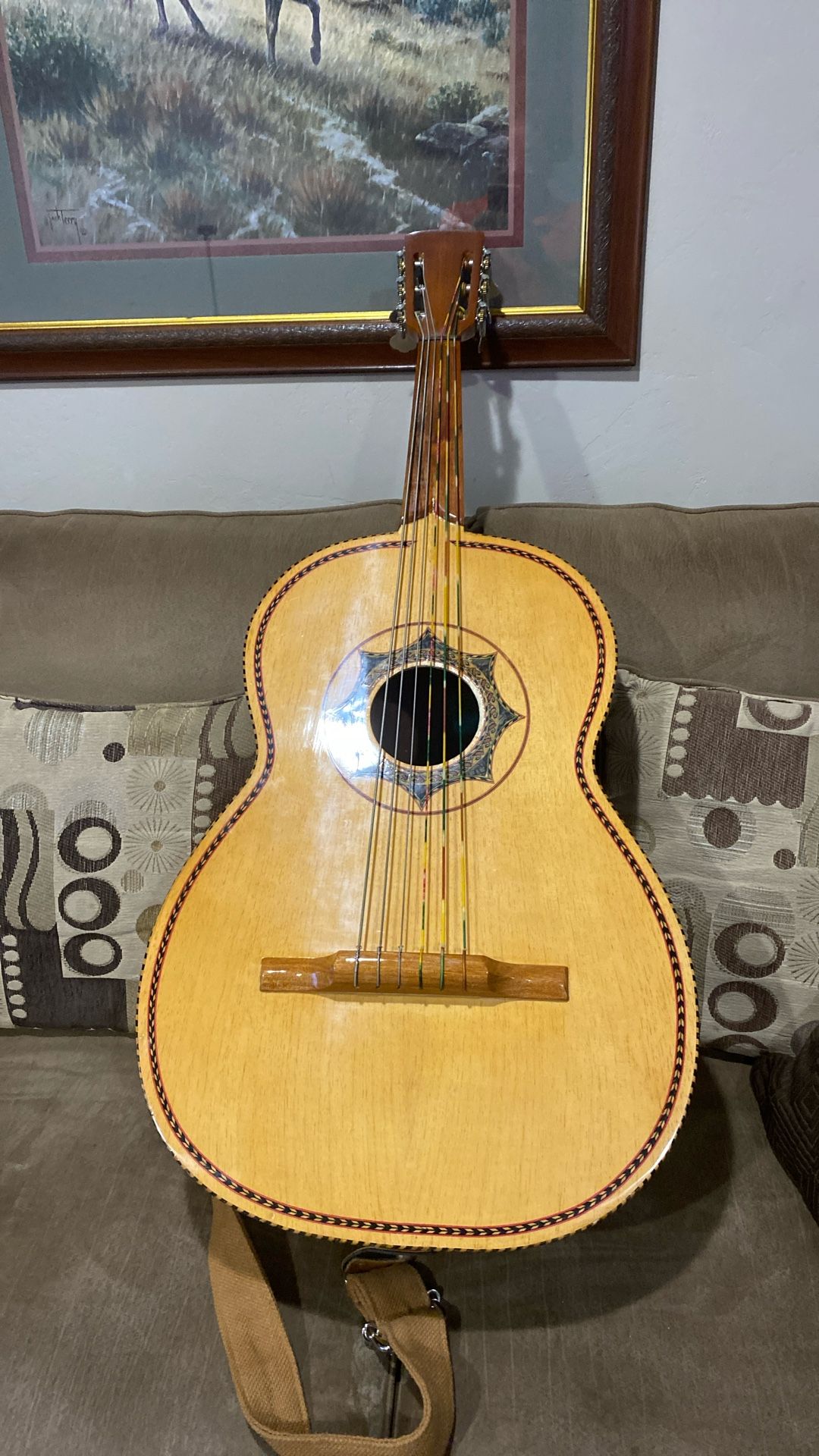 Guitarron