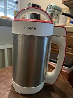 Soybean milk machine 