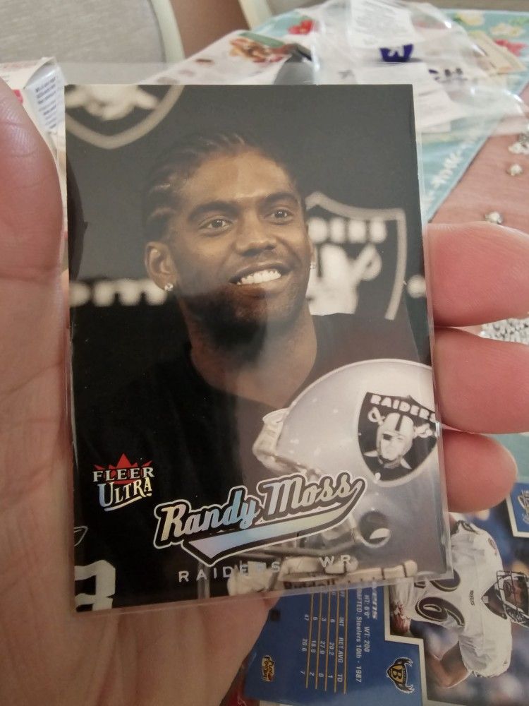 Randy Moss Oakland Raiders Football Cards 
