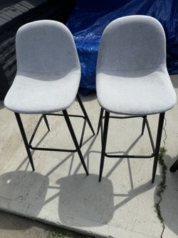 2 Stools