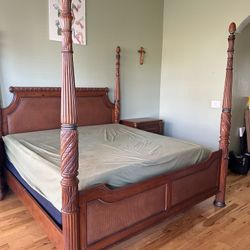 Tommy Bahama style king poster bed bedroom set like new