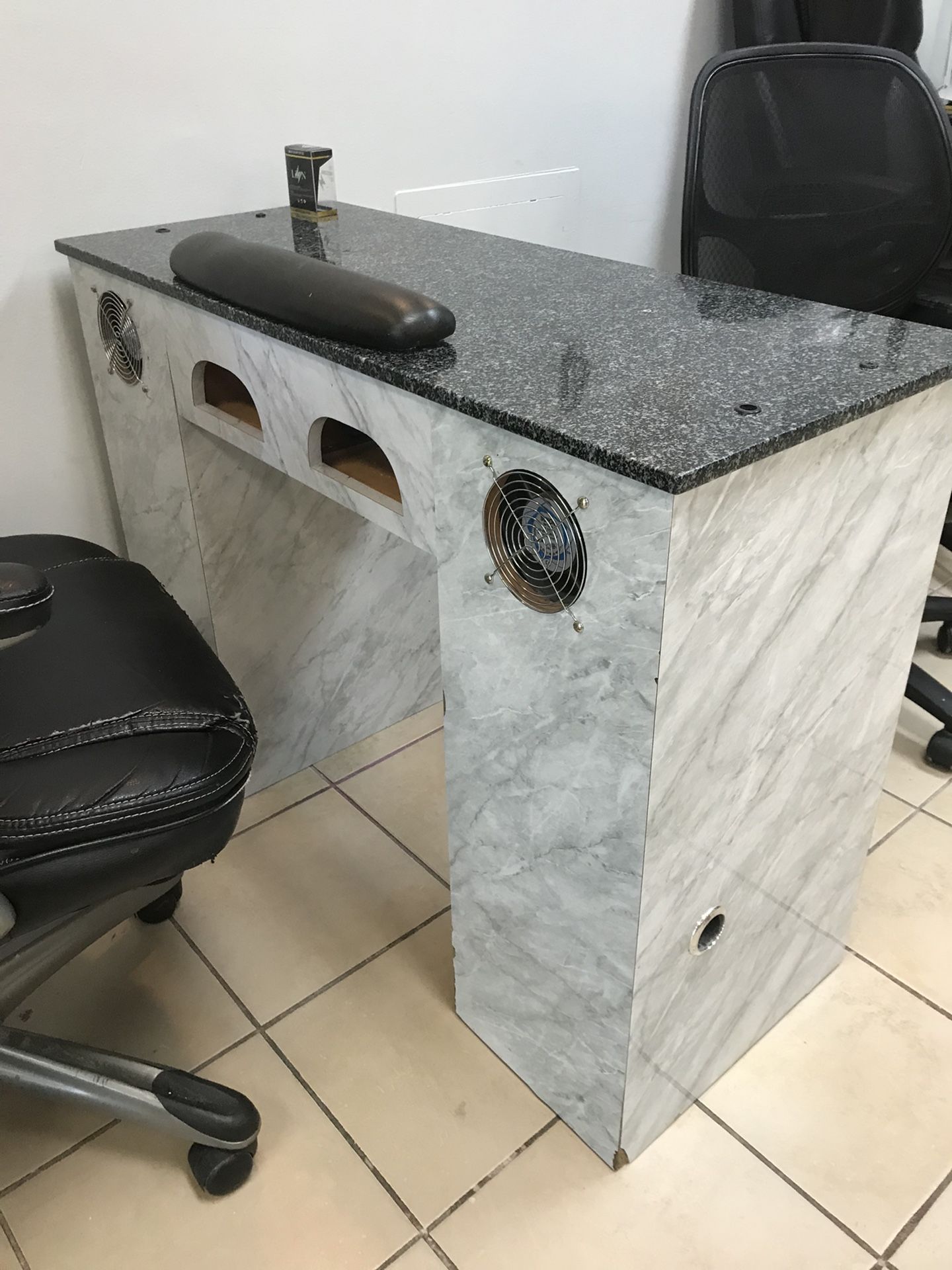 4 manicure table $250 each