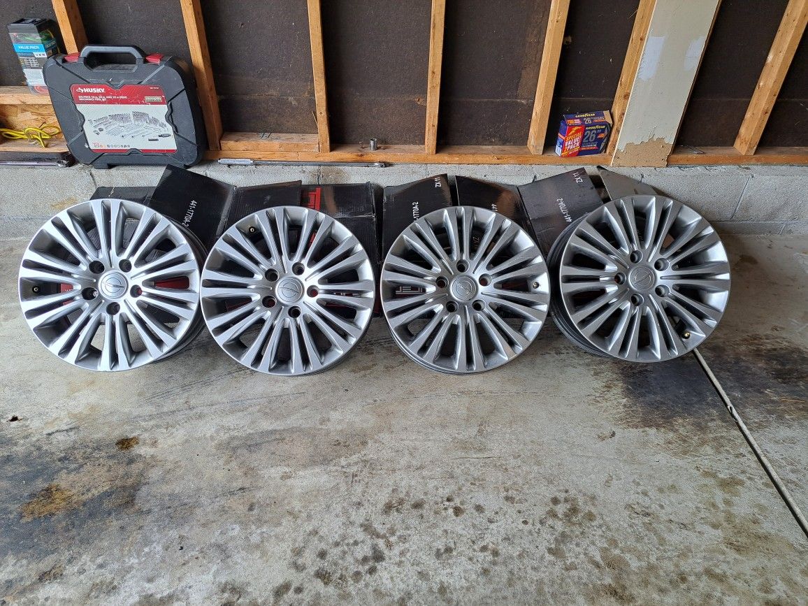 17" Rims (CRYSTLER TOWN & COUNTRY)