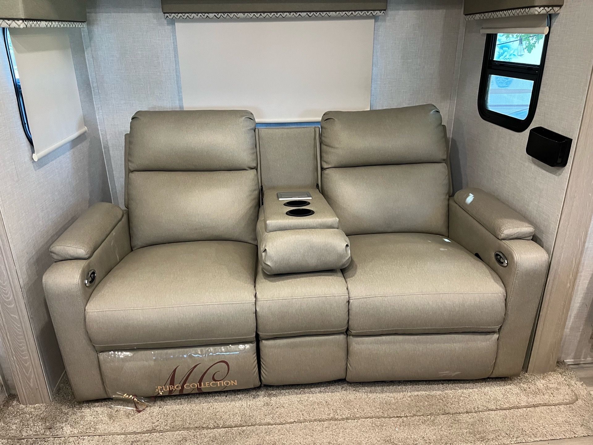 Dual Recliner