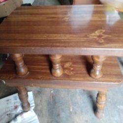 Wonderful, Real Wood End Table. Very Sturdy And Heavy. 