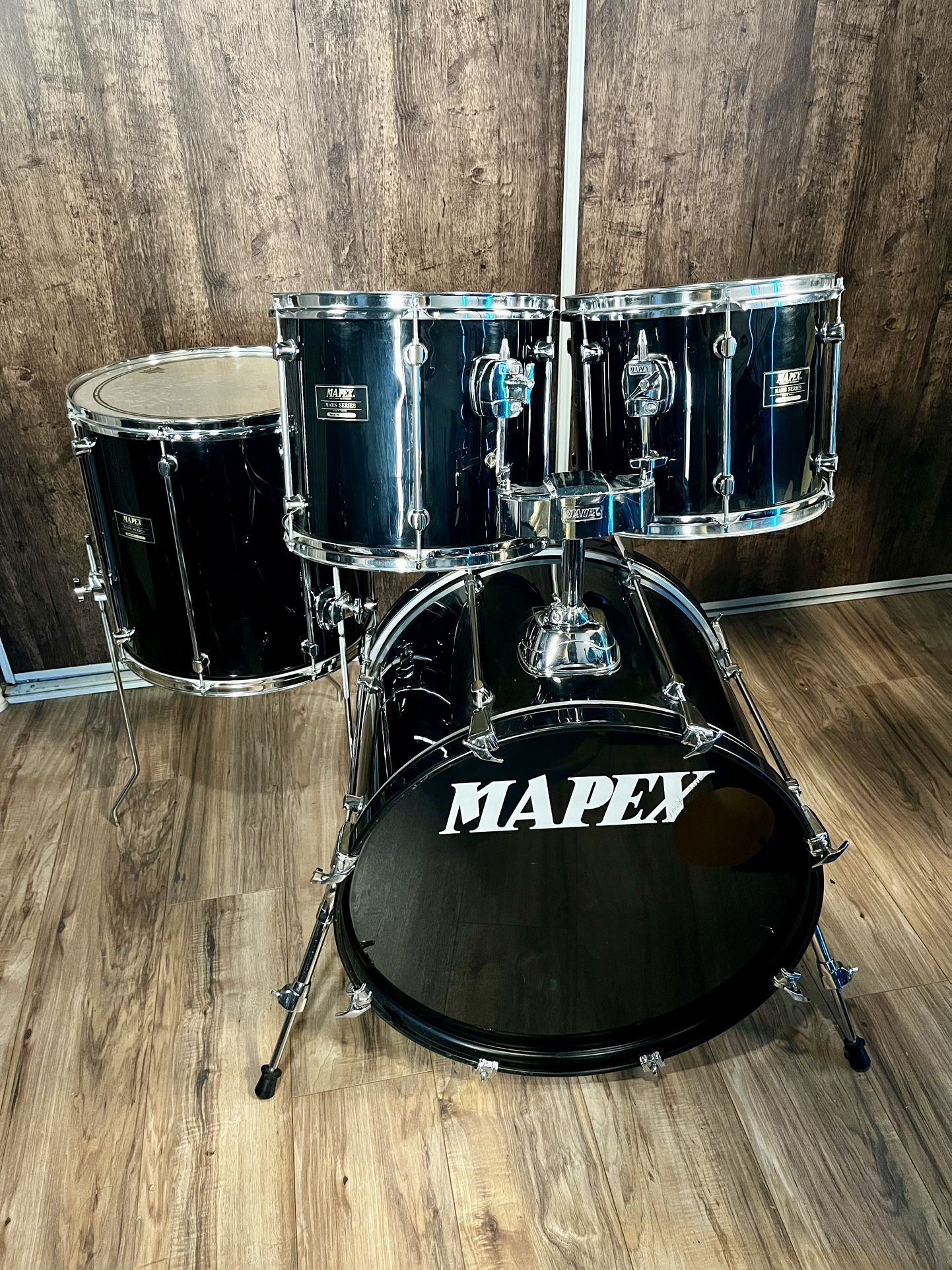 Mapex Mars Series Drum Kit