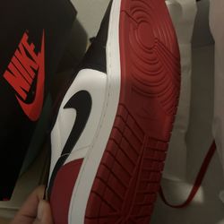 Jordan 1 Low Bred Toe 9.5 New 