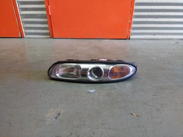2001 Oldsmobile Aurora Driverside Headlight Embly For In 2001 Oldsmobile Aurora Driverside Headlight Embly