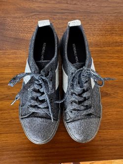Kendall +Kylie Obey Glitter Sneakers Women 6M Gunmetal Silver Lace Up