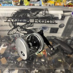 Penn Fathom 30 Two Speed Salt Water Fishing Reel. 