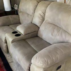 Reclining Loveseat