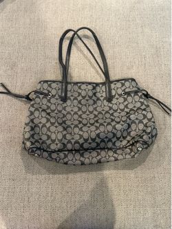 Vintage coach bag gray signature strap tote bag
