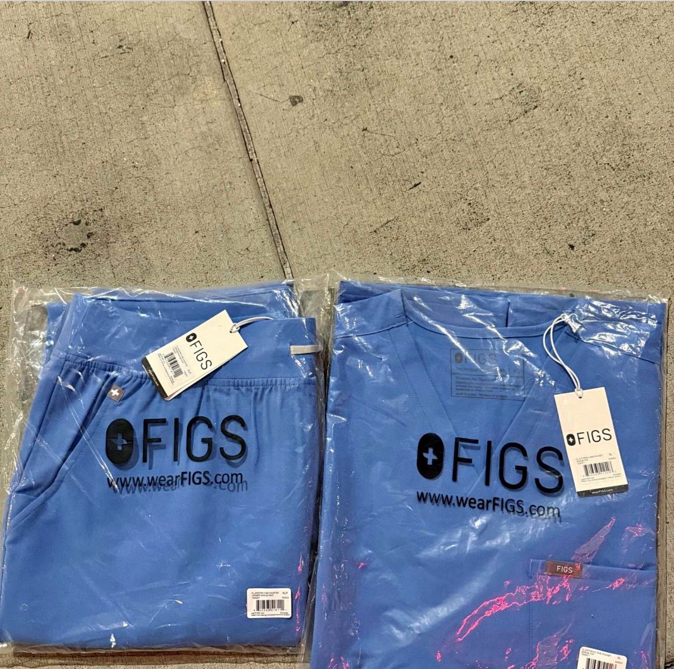 FIGS SCRUB SET