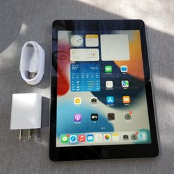 Apple iPad 6 - Wifi - Like New