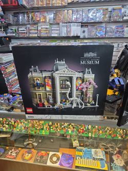 Lego 10326 Natural History Museum 4014pcs SEALED