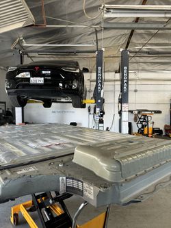 Tesla Model S Battery-  Model X 90  Battery Pack Full Swap