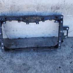 2018-2021 HONDA CLARITY RADIATOR SUPPORT 