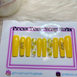 Press On Nails Yellow Flower Bling 