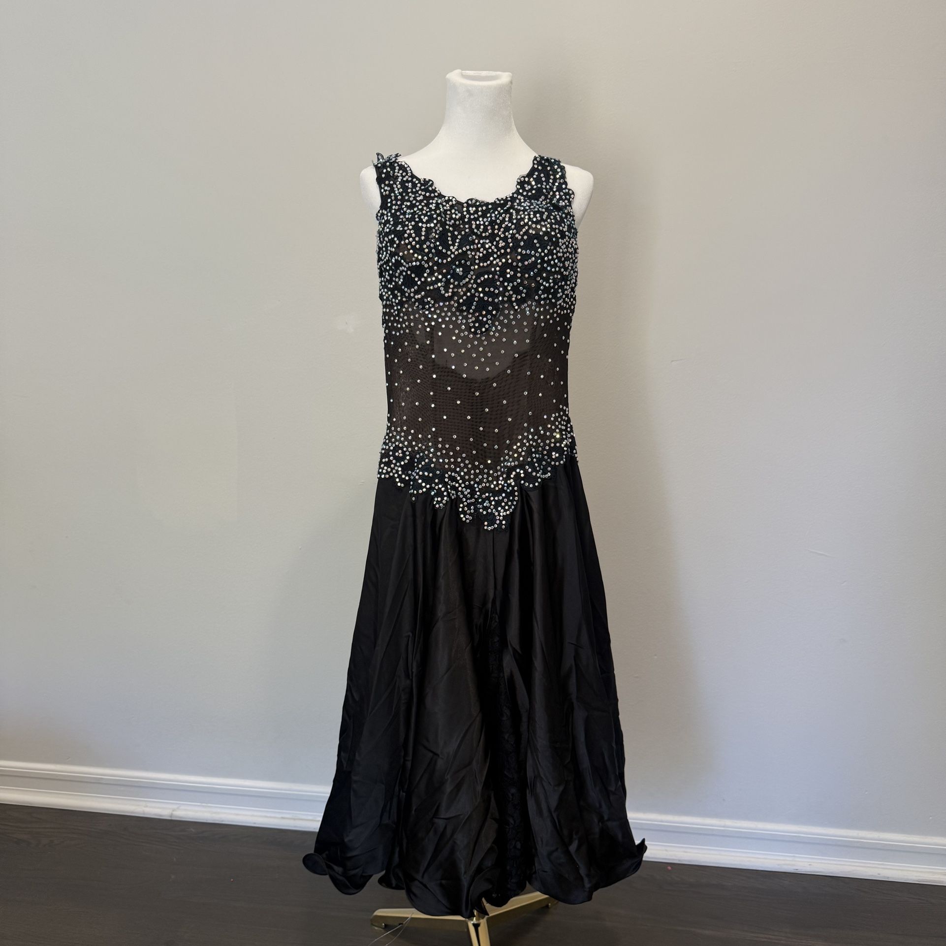 Smooth Ballroom Gown