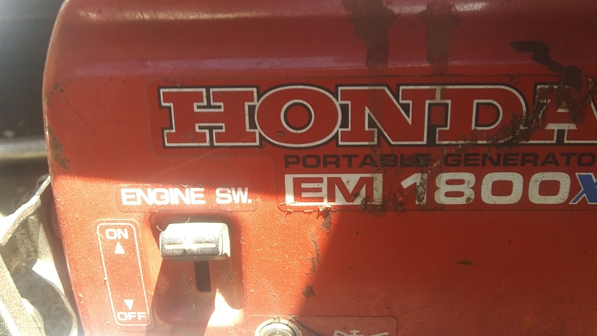 Honda em1800x generator (needs adjustment) works