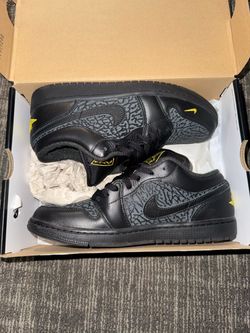 Jordan 1 Low SE
