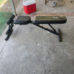Weight lifting bench 