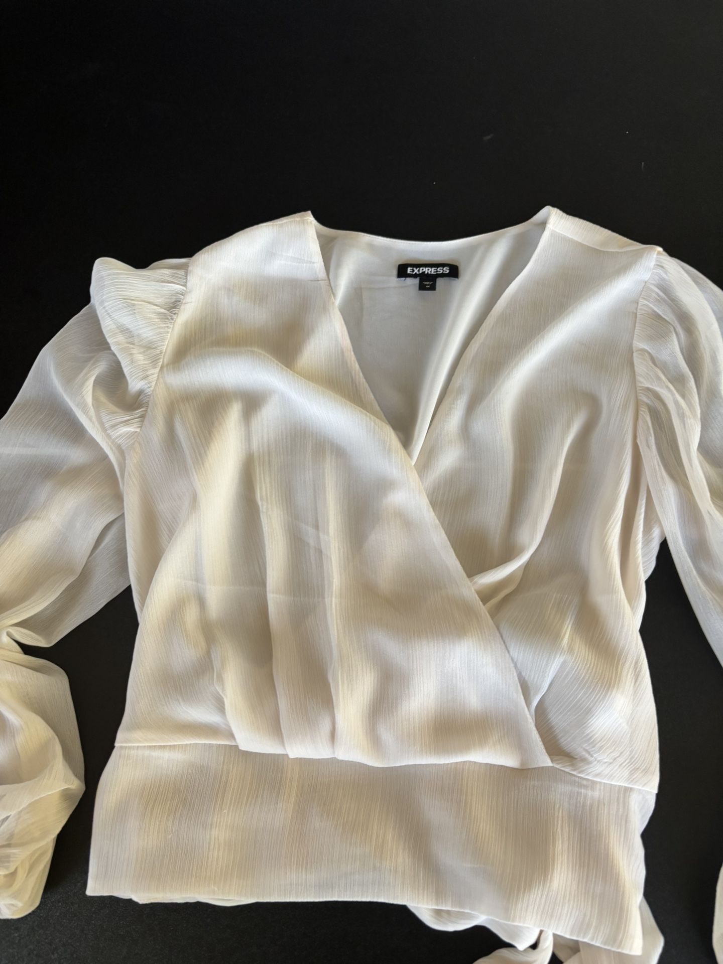 Express Womens Blouse/top (black And Off White)