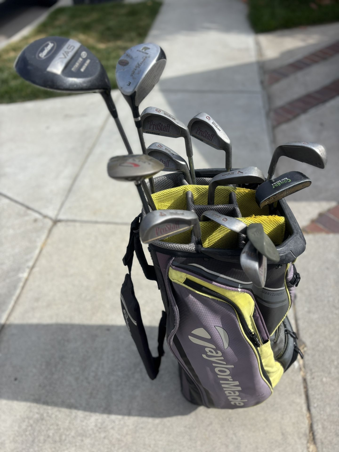 Golf Clubs With Tailor-Made Golf Bag And Golf Clubs With Wilson Golf Bag