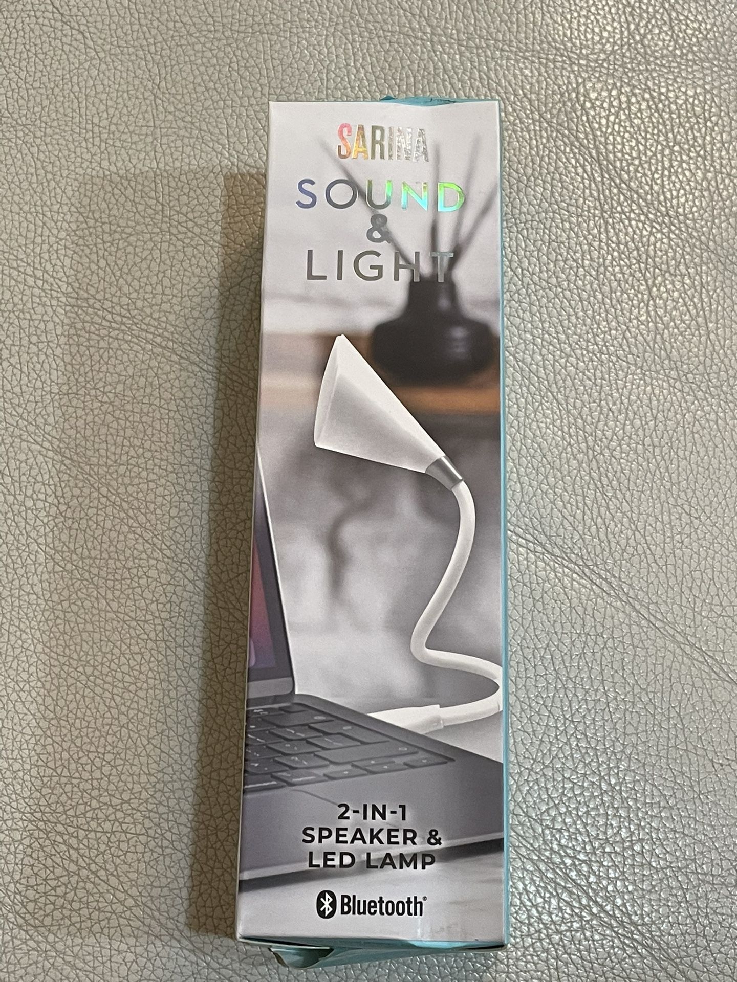  Sarina White USB-Powered Flexible Lamp