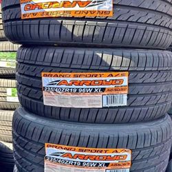235/40ZR19 Set Of 4 Arroyo New Tires 