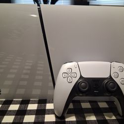 PLAY STATION 5 SLIM