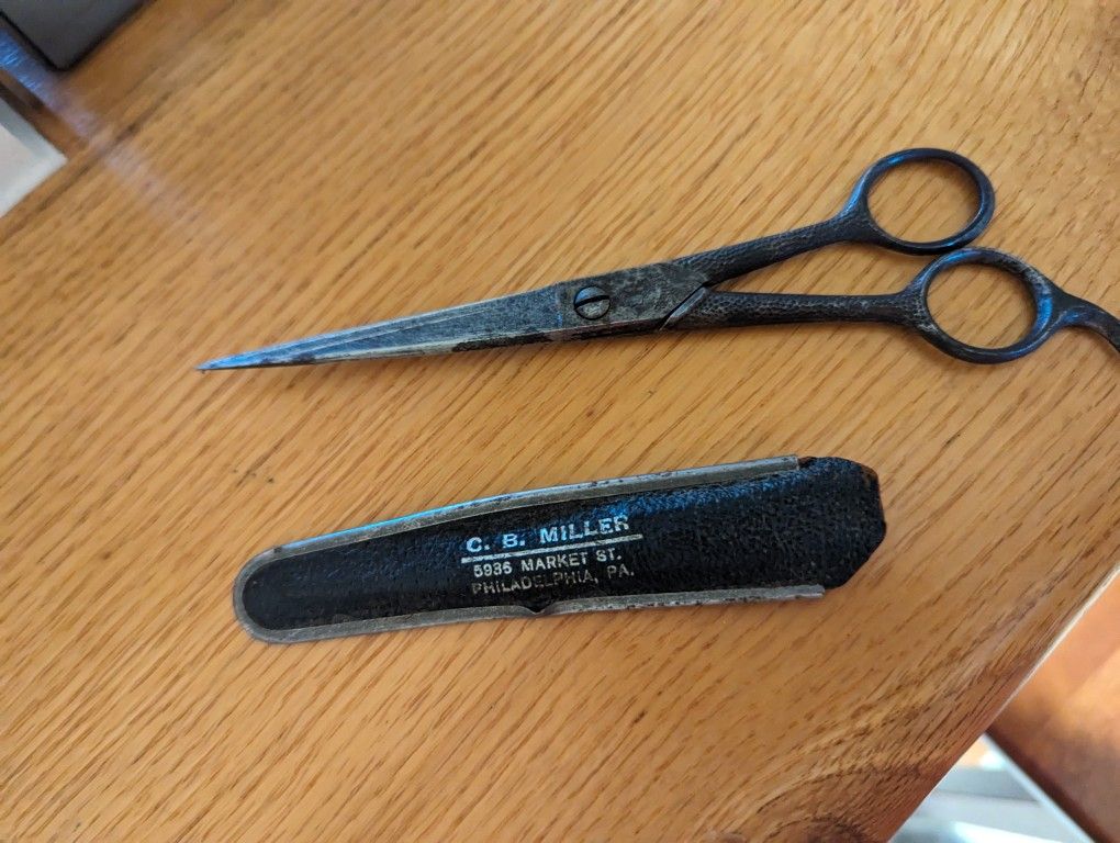 Philadelphia PA. Vintage Barbershop Scissor