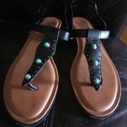 (Size 9) Synthetic leather sandals, Faded Glory brand, T-strap thong style with turquoise studs