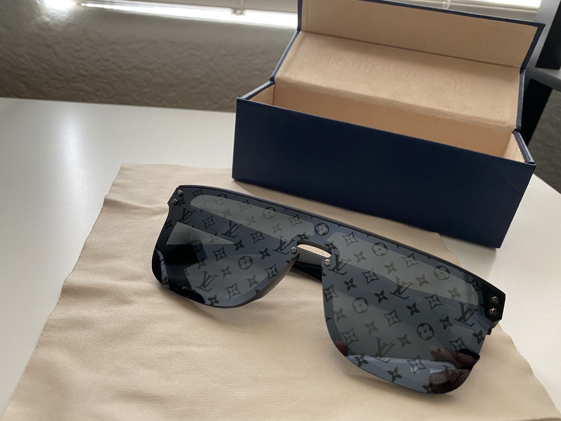 Louis Vuitton Cyclone Sunglasses New for Sale in Tucson, AZ - OfferUp