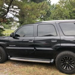 2003 Cadillac Escalade
