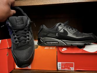 Black AirMAX 90
