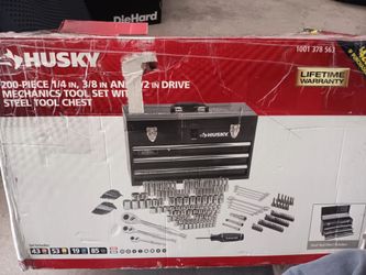 Husky steel tool chest