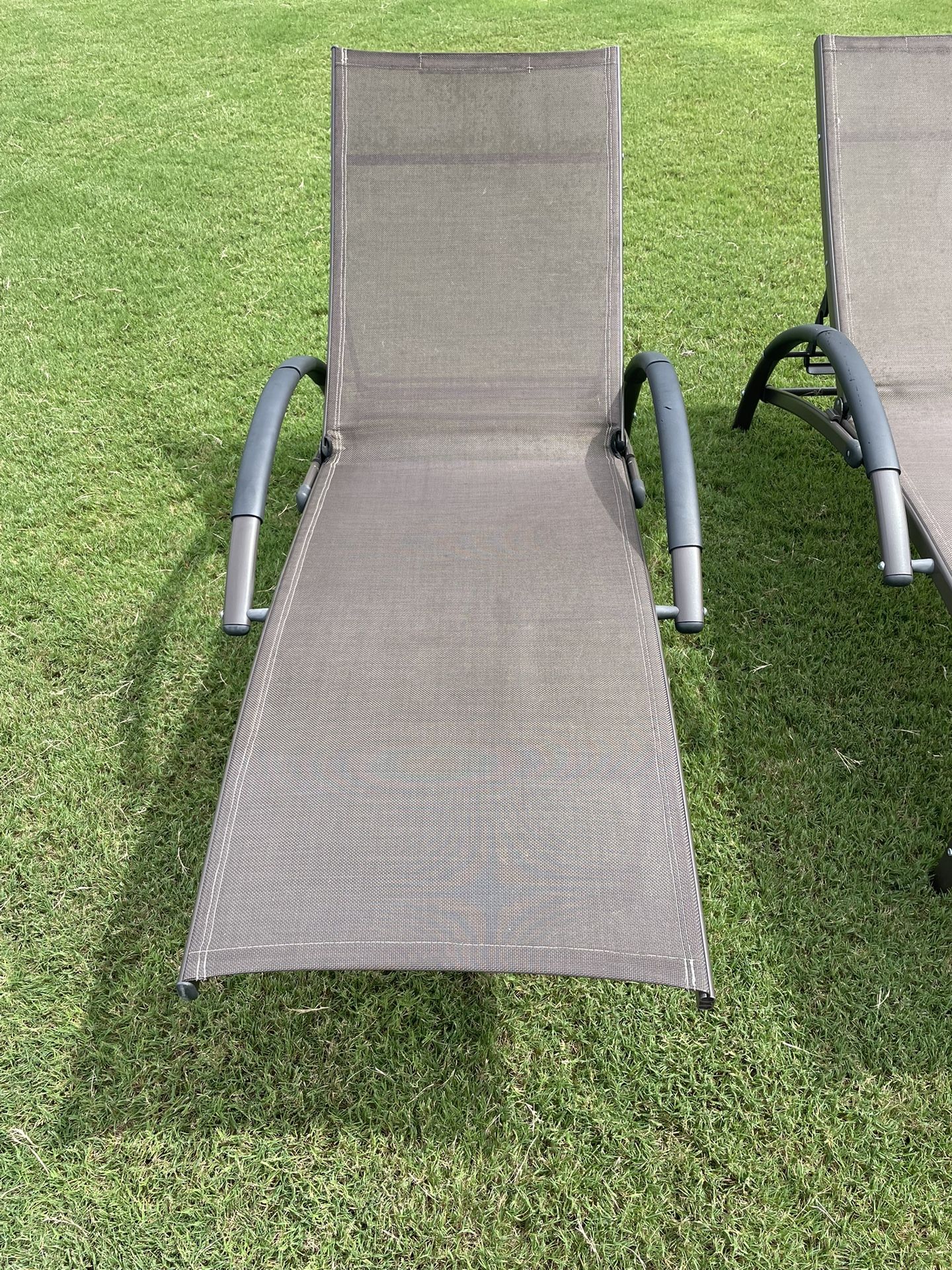 Patio Lounge Chairs