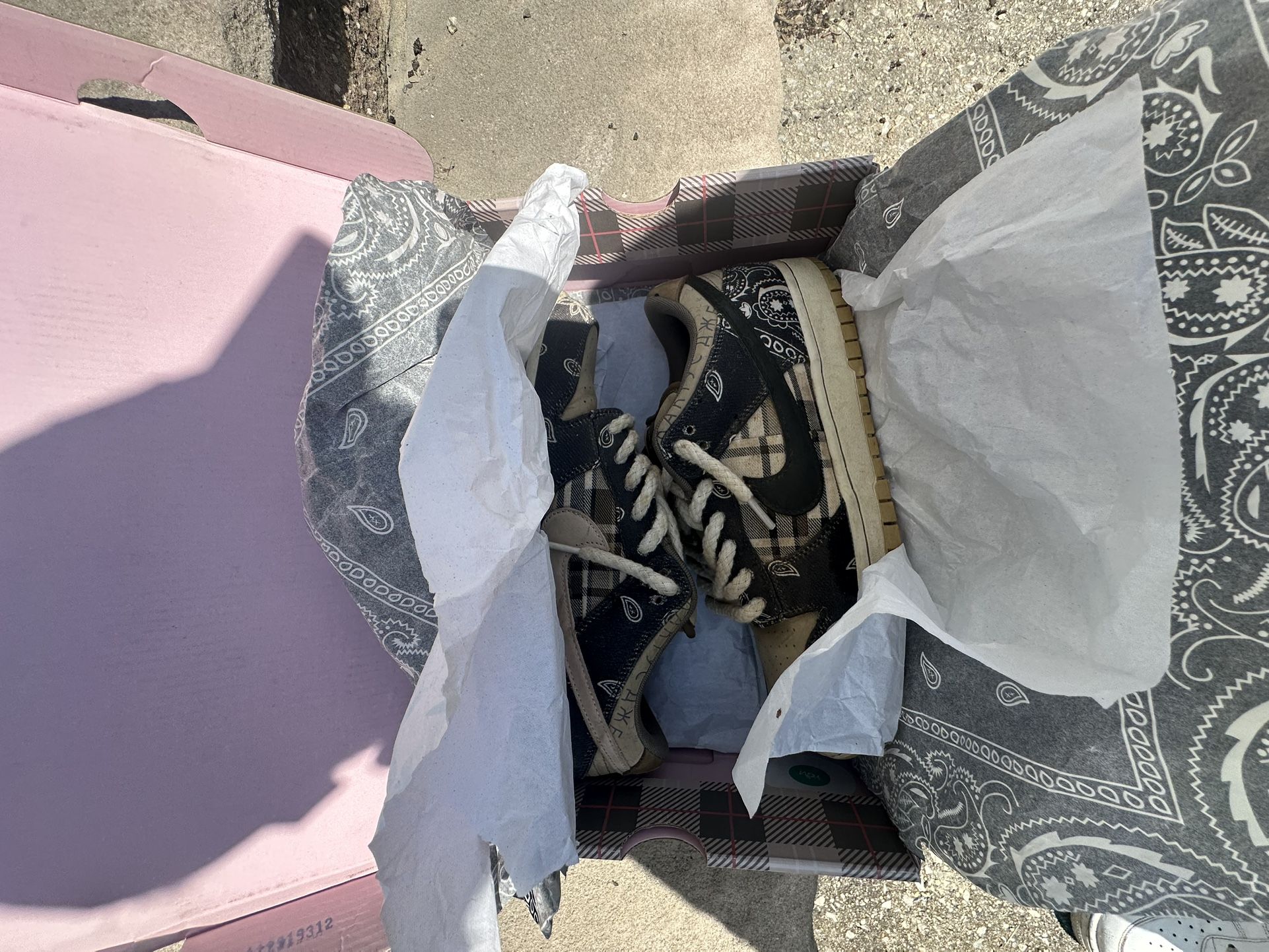 Travis Scott SB Dunks