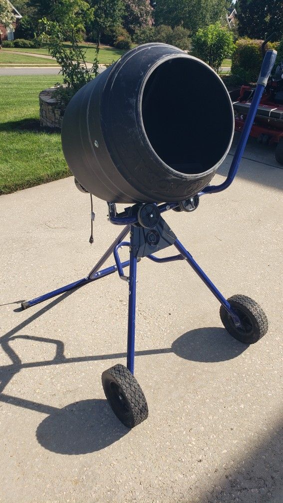 Kobalt Concrete Mixer